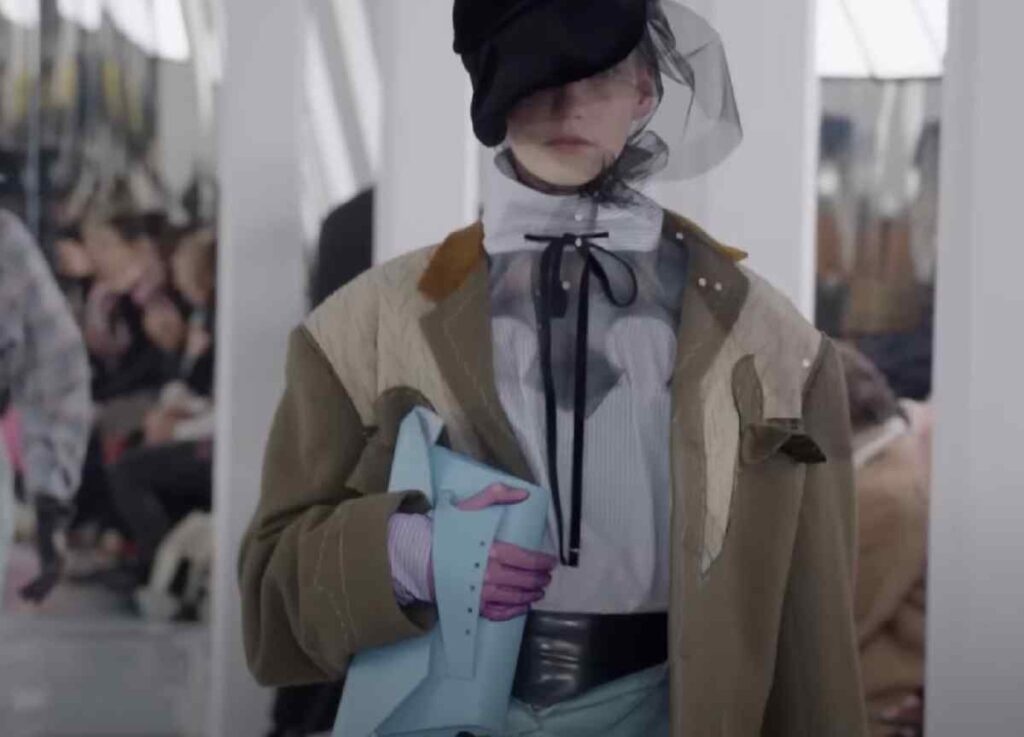 Paris Fashion Week, il ritorno di Maison Margiela in una straordinaria co-ed Maison Margiela