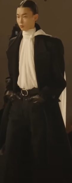 Saint Laurent collezione Autunno Inverno 2023 2024