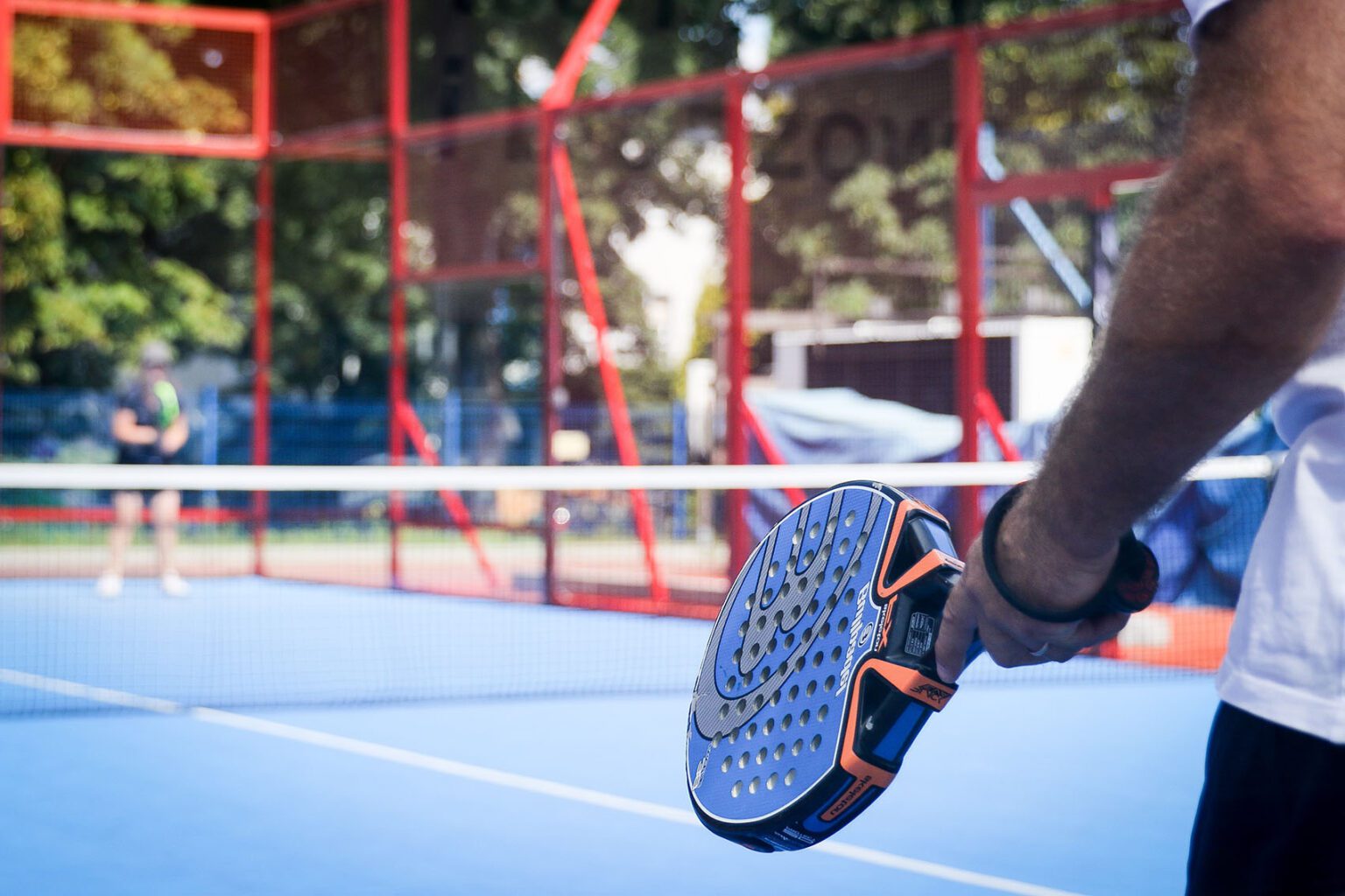 Padel, tu partecipi alla rivoluzione degli sport da racchetta? Giocare a Padel