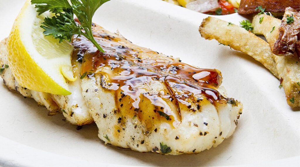 5 cose da fare a Lisbona: mangiare il Bacalhau con natas, il Baccalà alla portoghese. Photocredit by betraveller.it