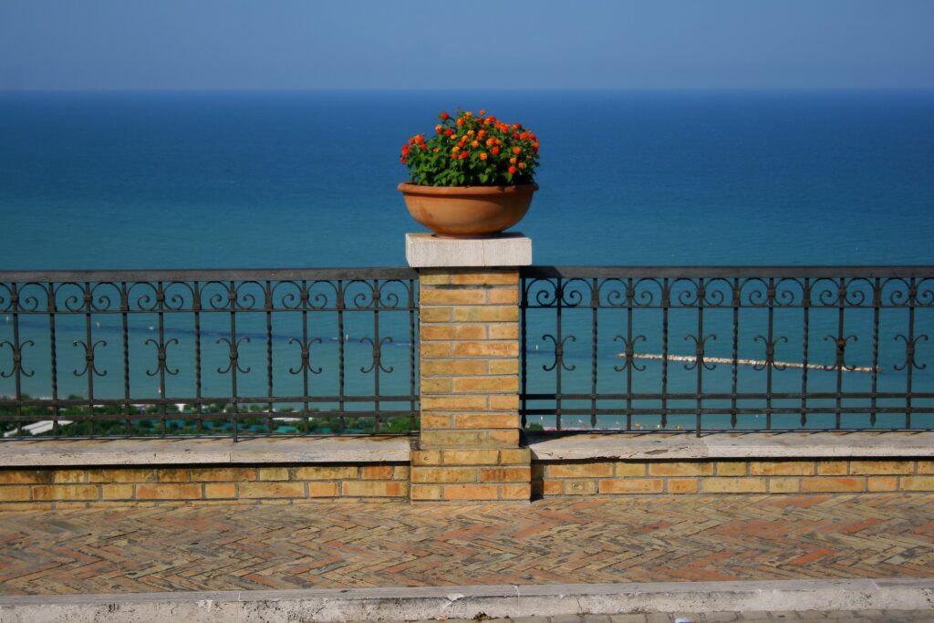 google images pubblico dominio
itinerario delle marche