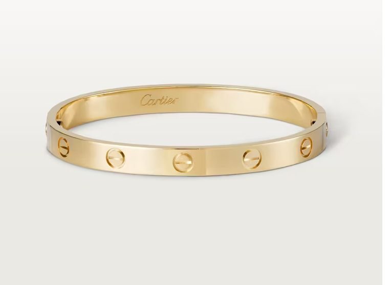 bracciali uomo tendenze 2023. Foto cartier.com