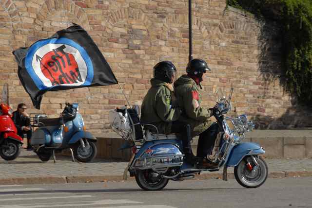 GOOGLE IMAGES DISPONIBILE GRATUITAMENTE PER USO E CONDIVISIONE.

MOD STYLE