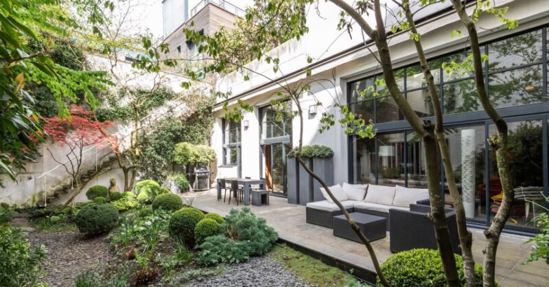 case di lusso, Montmartre. Photocredit barnes-international.com