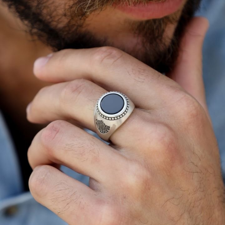 Anelli da uomo con onice