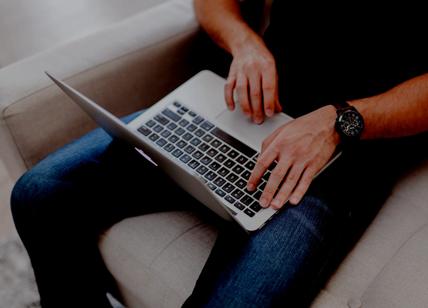 effetti dannosi del laptop sulle gambe