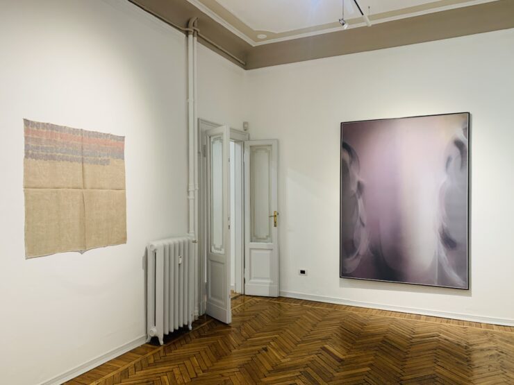 Esplorando l'Arte Analitica Italiana degli Anni '70 con la mostra "La Soglia della Pittura" a Milano