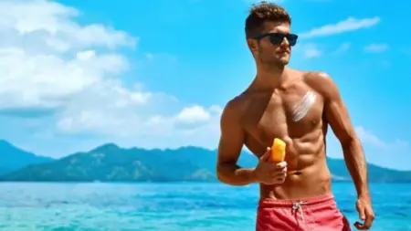 Abbronzatura 2023, come ottenere un buon colorito senza arrecare danni alla pelle