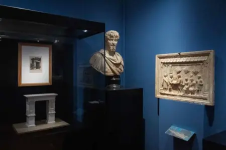Pecunia non olet, la storia della banca in mostra a Firenze fino al 17 settembre Alcune immagini della mostra “Pecunia non olet” dedicata alla finanza dell’Antica Roma agli Uffizi di Firenze