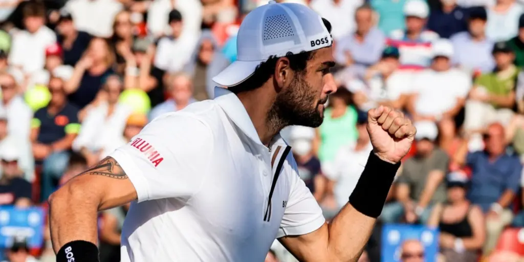 Matteo Berrettini trionfa al suo debutto a Toronto, in vista derby italiano contro Jannik Sinner