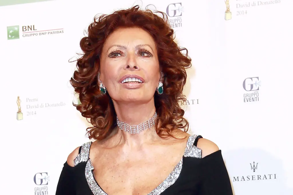 Sophia Loren: L'Icona senza Tempo