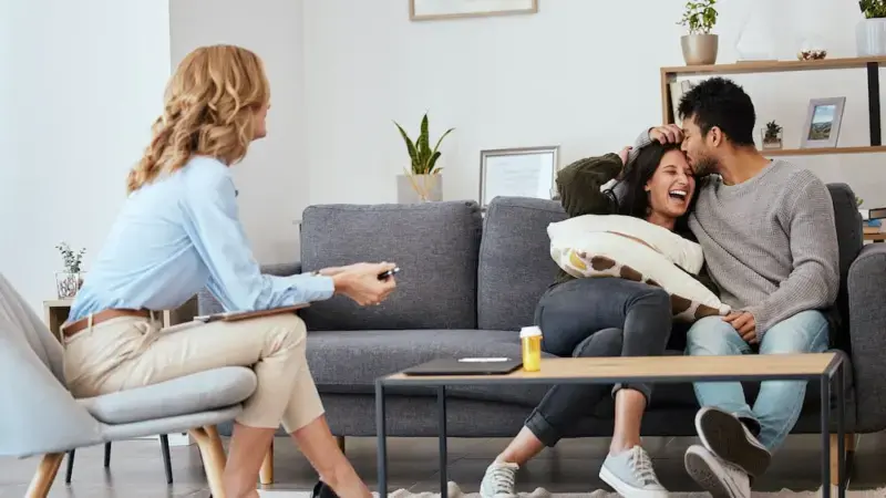 Vacanze e Relazioni: Un’Analisi Profonda Svela la Verità Nascosta Vacanze e Relazioni: Un'Analisi Profonda Svela la Verità Nascosta