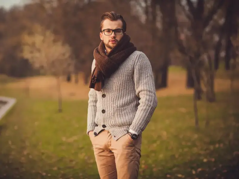 L'Autunno: Una Stagione di Trasformazione per l'Uomo Moderno