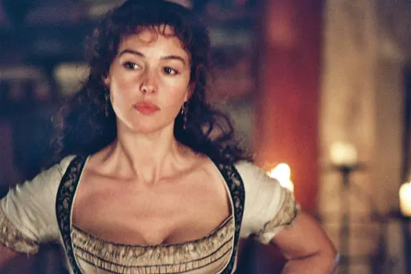 Monica Bellucci – N (Io e Napoleone)