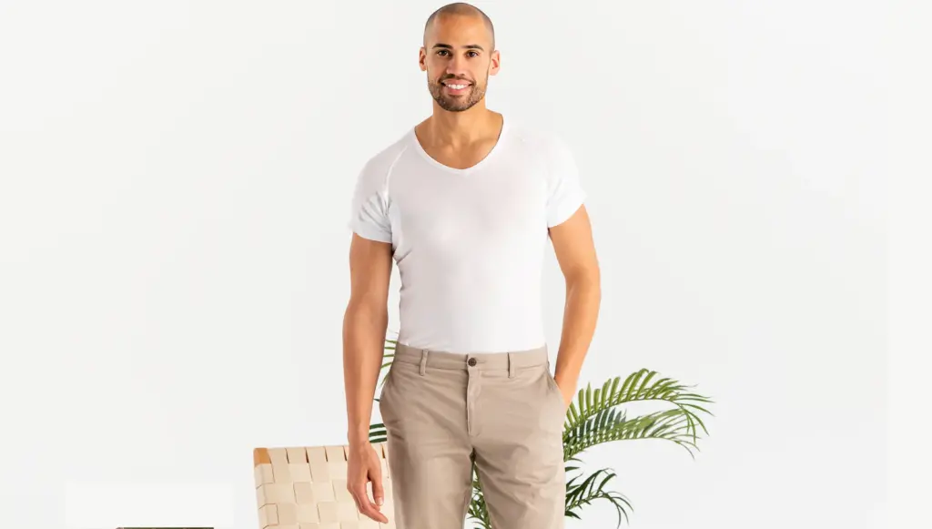 Guida completa alle magliette intime da uomo: comfort, stile e qualità