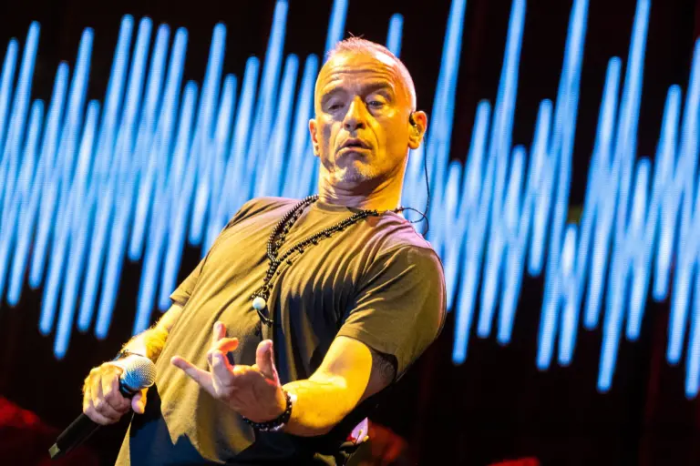 Lo sapevate che il nuovo singolo di Eros Ramazzotti “Il mio giorno preferito” ha conquistato subito il #1 EarOne Airplay? Eros Ramazzotti: 62 anni e Non Sentirli
