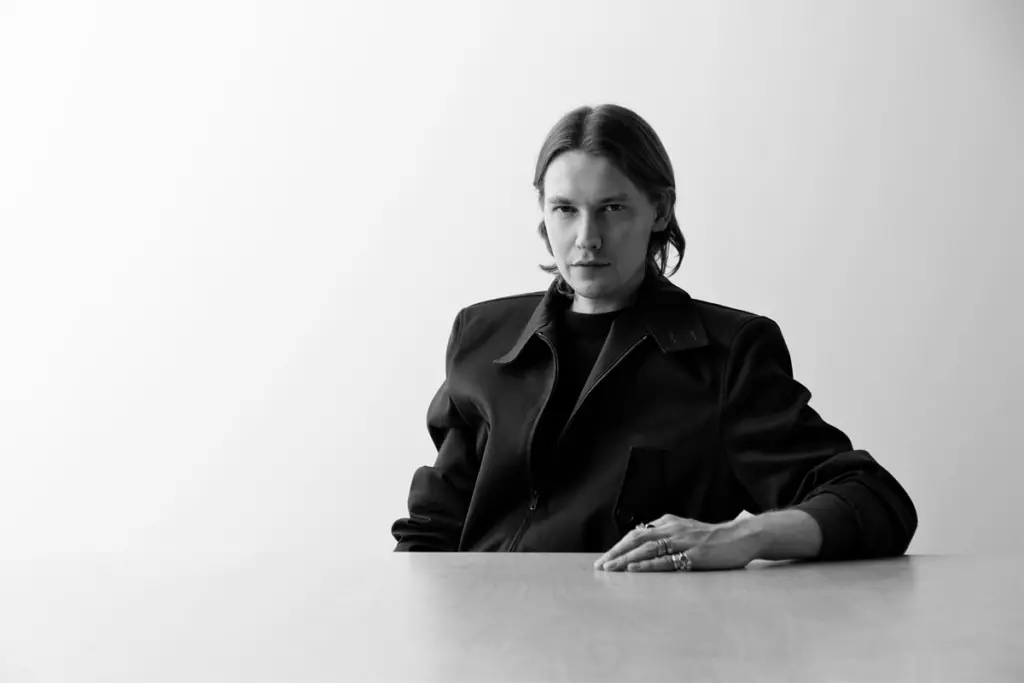 Il Debutto di Achilles Ion Gabriel al Pitti Uomo 105. Achilles Ion Gabriel