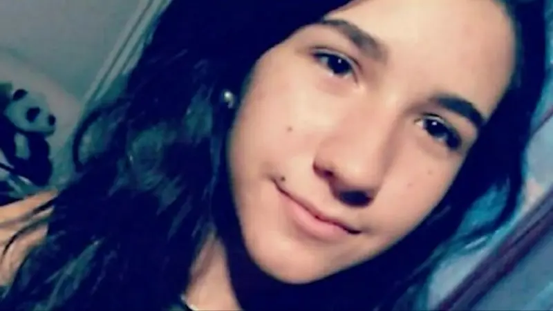 Giulia Cecchettin, una ragazza di 22 anni uccisa a coltellate dal suo fidanzato Filippo Turetta, di 24 anni, trovata senza vita in un canalone il 18 novembre scorso