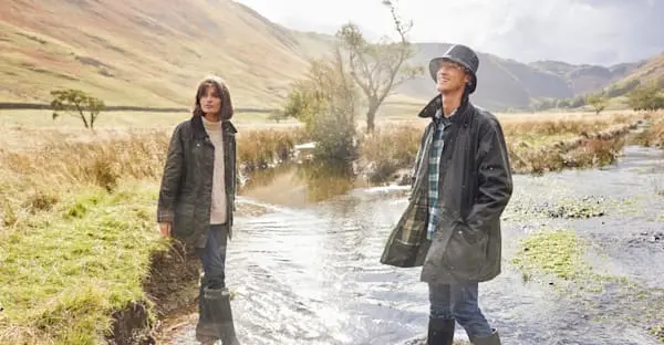 Filson e Barbour x Baracuta: da WP Lavori in Corso, l'Armonia di Stili alla Ricerca dell'Eleganza Senza Tempo a Pitti Uomo 105