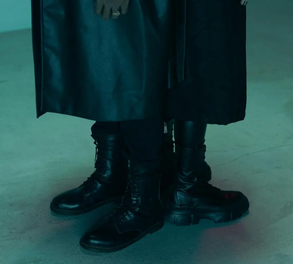 Anfibi da uomo: una scelta grintosa che non passa mai di moda. Anfibi da uomo: una scelta grintosa che non passa mai di moda