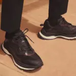 Ecco le 10 Sneakers di Lusso da Uomo che Valgono la Spesa nel 2024.