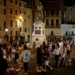 La Scintillante Vita Notturna di Roma: Una Guida ai Migliori Locali
