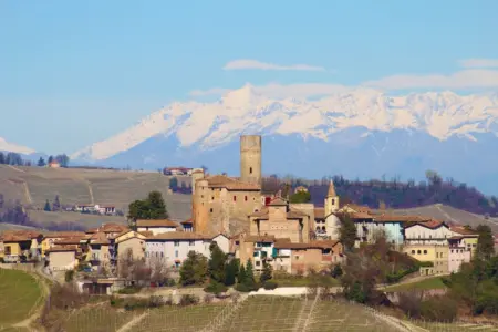 Piemonte: alla scoperta dei borghi più belli, un’esperienza fra paesaggi e storia.
