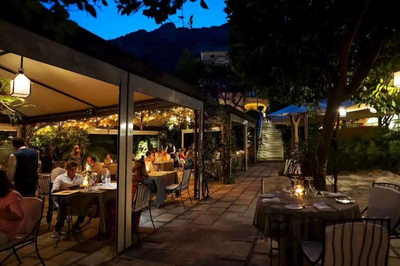 I Migliori Ristoranti in Costiera Amalfitana, una Nostra Selezione per Deliziavi il Palato