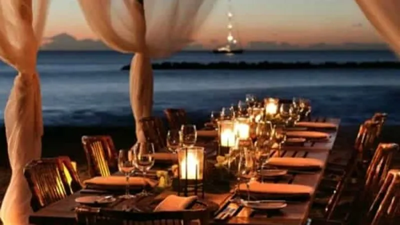 Menù Tipici di Ferragosto: Viaggio tra le Tradizioni Regionali Italiane. Ferragosto, una delle festività più attese dell'estate italiana, rappresenta un momento di convivialità e celebrazione in tutta la penisola