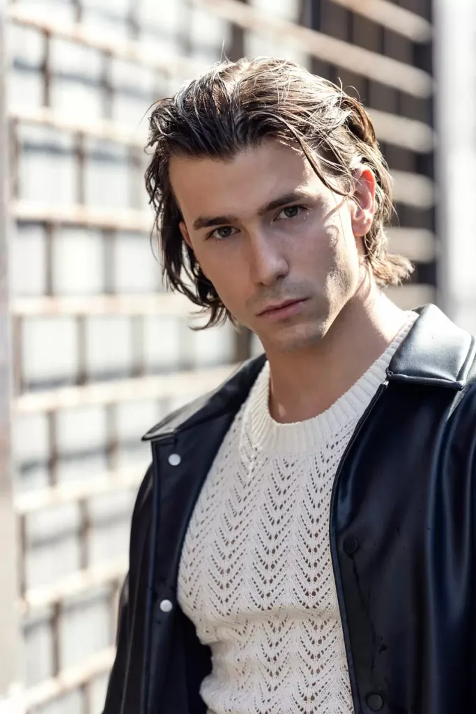 Matteo Dall'Osto ha saputo distinguersi per la sua presenza scenica e il carisma, elementi che gli hanno permesso di conquistare il titolo