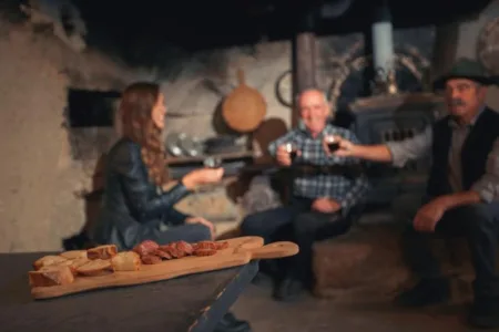 Sagra della Ciuìga 2024: l’antica tradizione incontra Halloween nelle Dolomiti. Sagra della Ciuìga 2024: l'antica tradizione incontra Halloween nelle Dolomiti