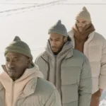 Con l'avvicinarsi della stagione invernale ogni uomo deve scegliere un piumino adeguato. Qualità, glamour e comodità si fondono per offrire calore e praticità al tuo outfit: sì ma quali sono i migliori piumini da uomo ?!?