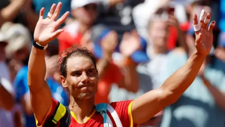 Rafa Nadal: Il Ritiro di una Leggenda del Tennis. Rafa Nadal: Il Ritiro di una Leggenda del Tennis