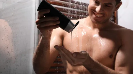 Top 10 gel doccia per uomo secondo il nostro Magazine: freschi, intensi e decisamente irresistibili. I top 10 gel doccia da uomo: freschi, intensi e decisamente irresistibili