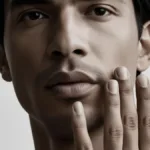 cura mani e labbra in inverno uomo