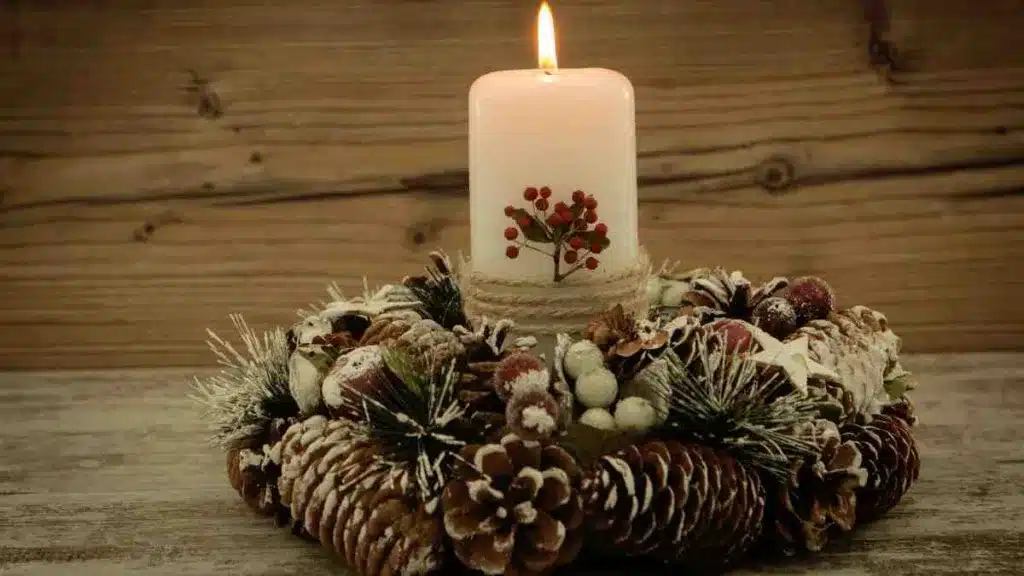 Natale 2024 arredare casa con stile minimalista