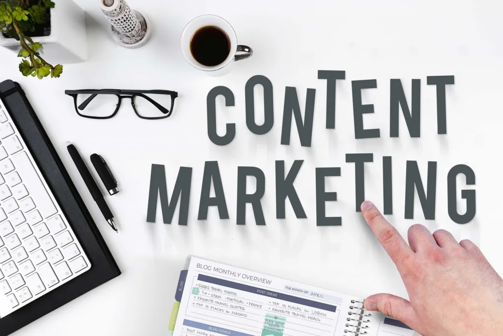 Tendenze e Sviluppi nel Content Marketing e nell’Editoria Digitale in Italia. Tendenze e Sviluppi nel Content Marketing e nell'Editoria Digitale in Italia