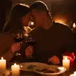 Lasciatevi ispirare da questo menù afrodisiaco per il cenone del Capodanno 2026, dove ogni piatto è un inno alla sensualità e alla raffinatezza