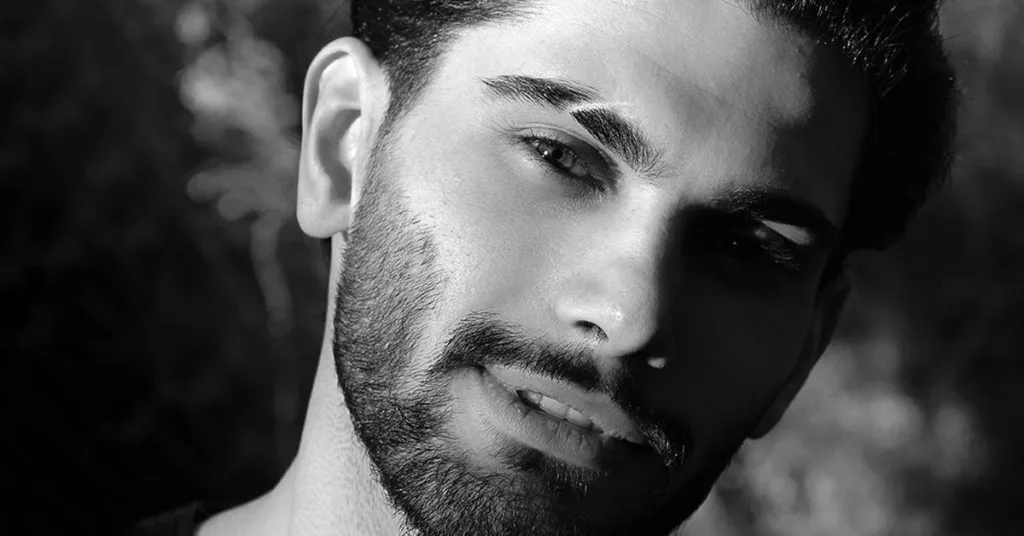 Non deve sorprendere, allora, l’interesse degli uomini rivolto alle sopracciglia, che hanno acquistato di recente un ruolo di tutto rispetto sui volti non solo delle donne.