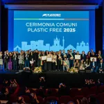 Cerimonia Comuni Plastic Free 2025 a Napoli