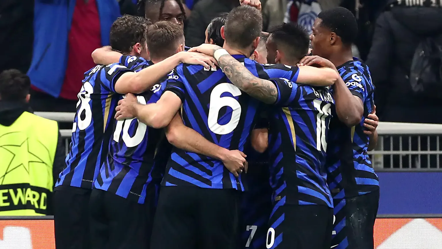 Feyenoord-Inter, Oggi la Sfida agli Ottavi di Champions League: La Grande Attesa. Champions League