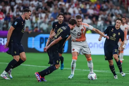 Scontro Diretto Roma-Juventus: Obiettivo Quarto Posto e Accesso Gratuito su DAZN