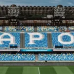 A Napoli, il Tifo Batte la Scaramanzia: Già Pronte T-shirt e Bandiere con il Quarto Scudetto