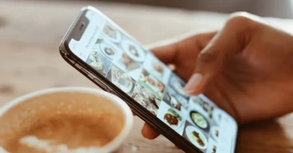 Instagram Consuma Molta Più Batteria Del Previsto: Come Risolvere Il Problema Secondo Google. Utilizzare gli smartphone sembra che sia diventato più difficile. E la colpa potrebbe essere interamente di Instagram.