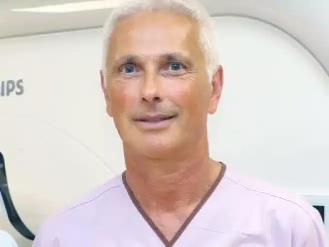 Orrore a Piacenza: Primario Arrestato per Abusi Sessuali nel Reparto di Radiologia