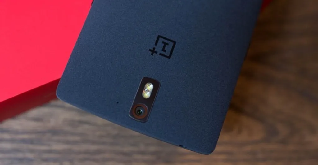 OnePlus 15 Avrà Una Batteria Fuori Dal Comune, Nessuno Smartphone Sarà In Grado di Eguagliarla.