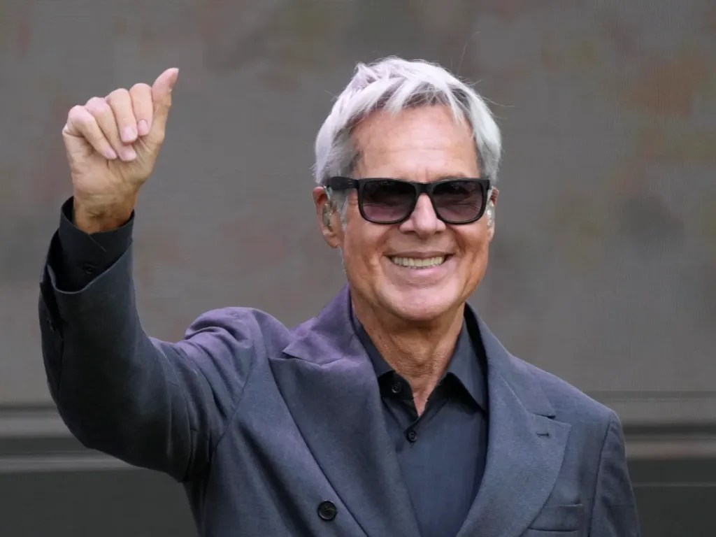 Claudio Baglioni celebra i 40 anni de 'La Vita è Adesso' con una nuova versione: 'Il Sogno è Sempre'