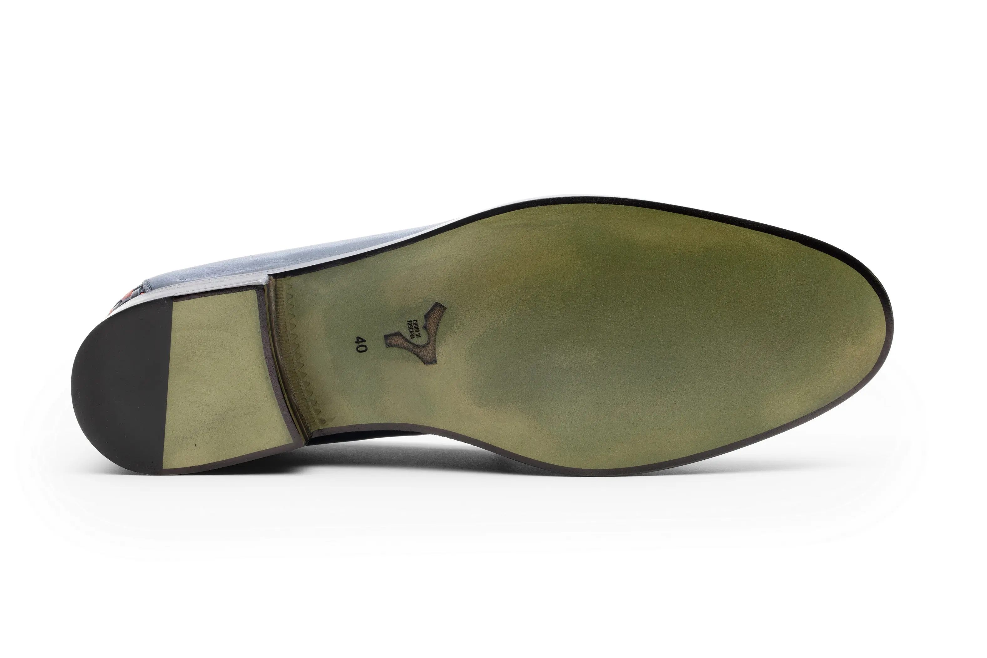 Cuoio di Toscana: 40 Anni di Eccellenza Sostenibile che Veste il Mondo