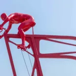 Pitti Uomo 108 al Via: Il Primo Giorno Che Segna il Ritmo della Moda, occhio alle telecamere di MondoUomo.it