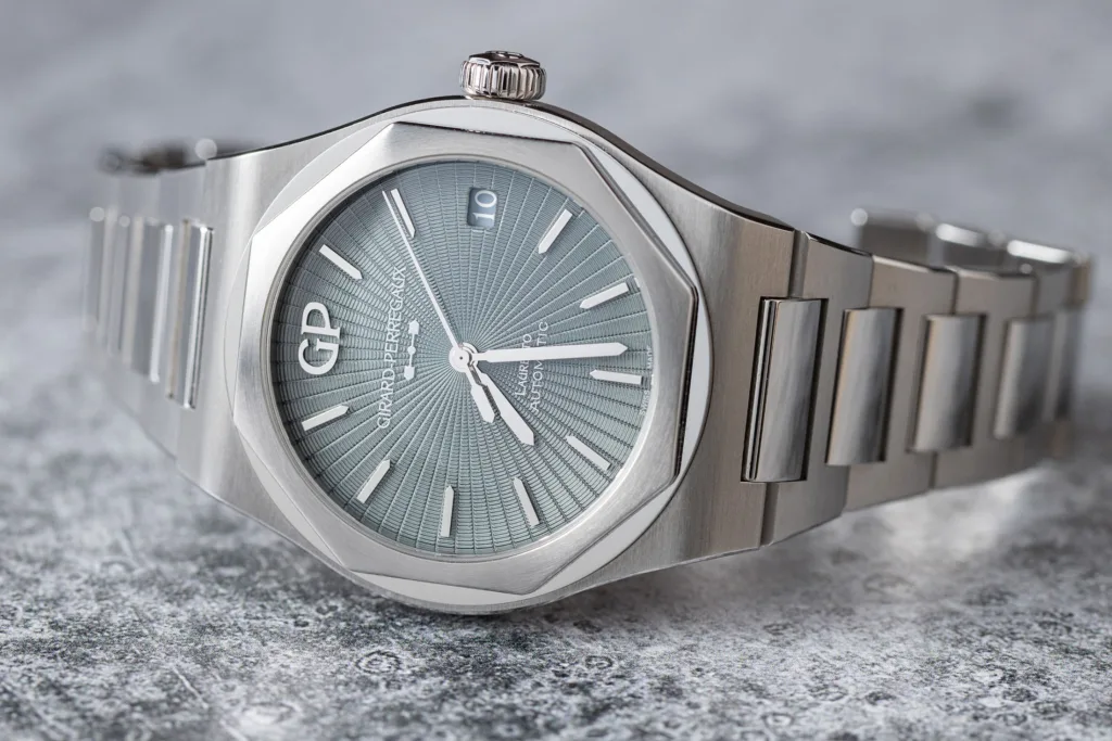 Laureato 42mm Infinite Grey